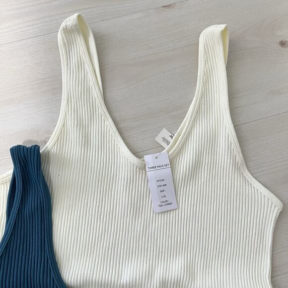 Gypsy & Jade 3-pk Deep V Bodysuits Ribbed Size L/XL White Black Blue NEW - Picture 2 of 10